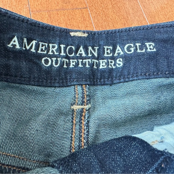 American Eagle Outfitters Dark Wash High Waist Jean Shorts Size 2 - Picture 6 of 7